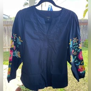 Talbots women’s top LP.